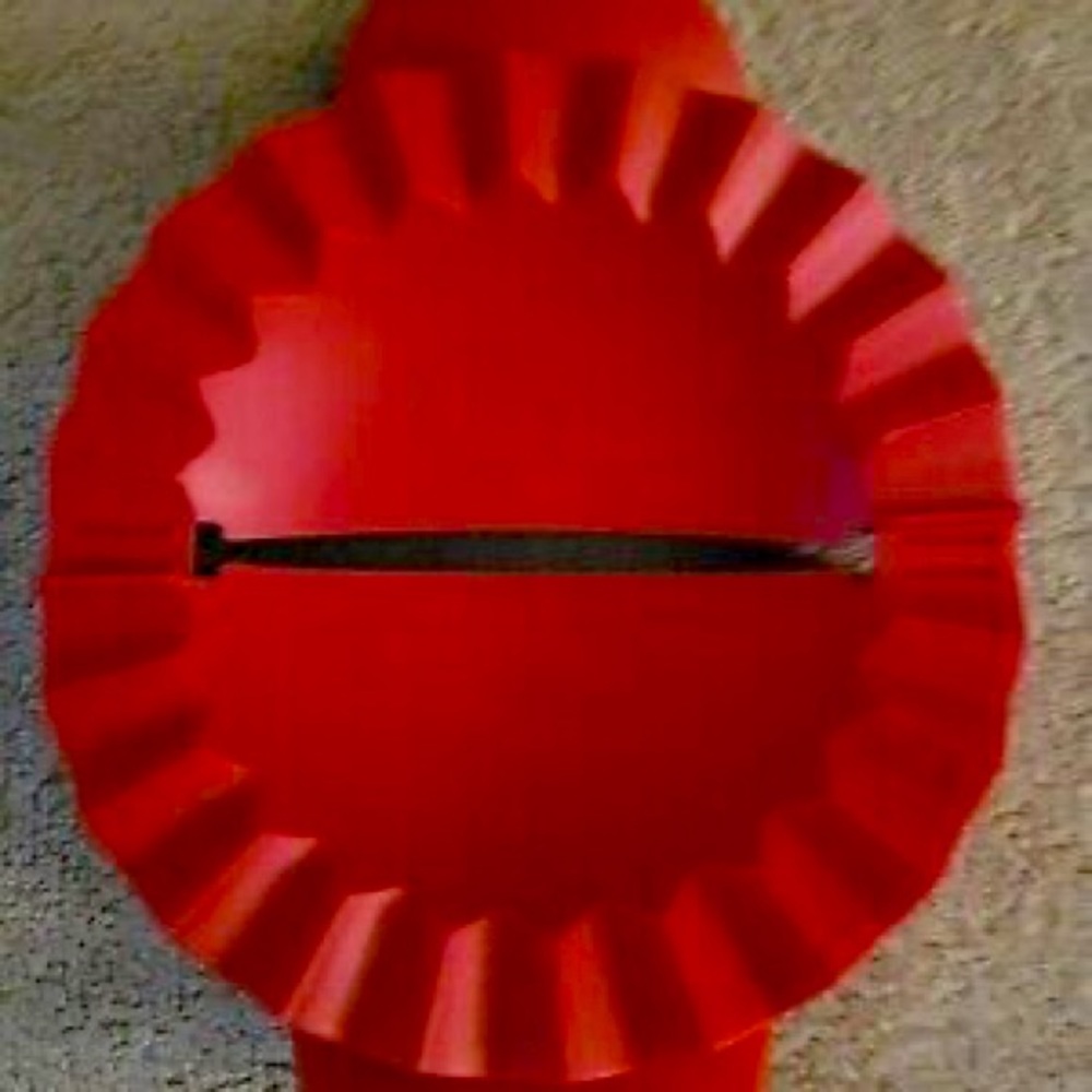 Tupperware Red Empanada, Calzone, Meat Pie Maker Press